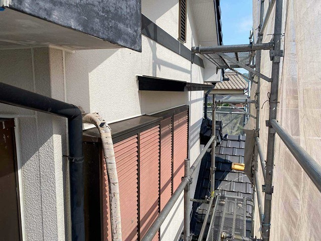 塗装前の雨樋